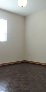 Well-maintained Second-floor 2 Bedroom Apartment for Rent - Photo 4