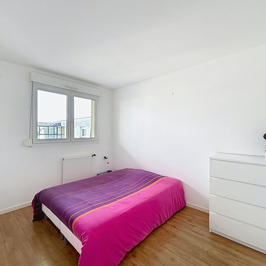 Appartement à louer - REIMS- RUE CERES- PLACE ROYALE - Photo 1