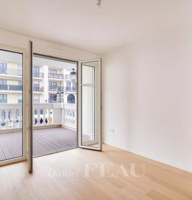 Appartement • Pressensé-Rives de Seine - Photo 1