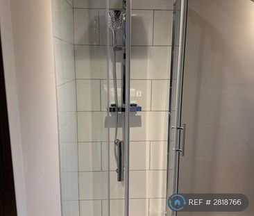 Studio to rent - Photo 6