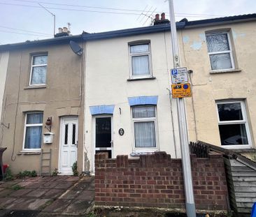 2 bedroom terraced house to rent - Photo 5