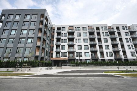 For Lease - 1440 Clarriage Court, Milton, Ontario - Photo 5