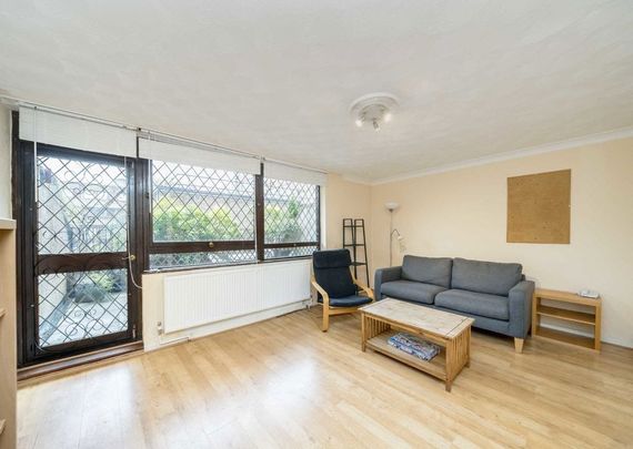 Westminster Bridge Road - Photo 1