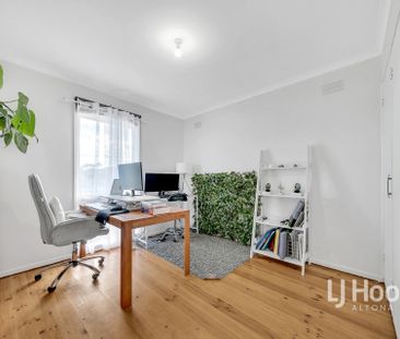 Well-Located Family Home - Photo 2