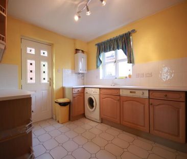 4 Bedroom Detached To Let - Photo 6