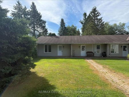 For Lease - 2248 LAVAL Road Unit# 4, Clarence-Rockland, Ontario - Photo 4