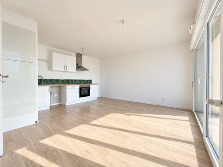 Location Appartement 2 pièces 46m² PLESCOP 56890 - Photo 4