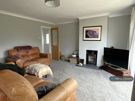 4 bedroom terraced house to rent - Photo 5