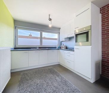 Ruim en centraal gelegen appartement met 1 slaapkamer. - Photo 3