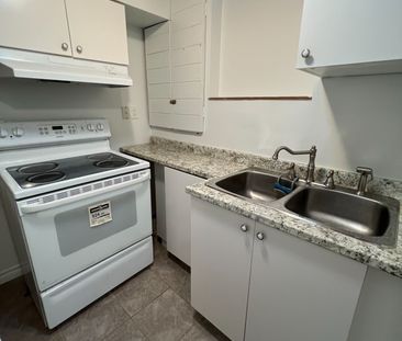 For Lease - 379 Carruthers Avenue Unit# BMNT, Newmarket, Ontario - Photo 6