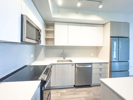 For Lease - 100 Eagle Rock Way Unit# 524, Vaughan, Ontario - Photo 2