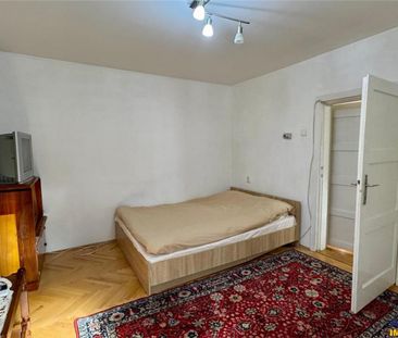 FILM Tur 3D!Casa cu 4 camere si curte, Central, Targu Mures - Photo 2