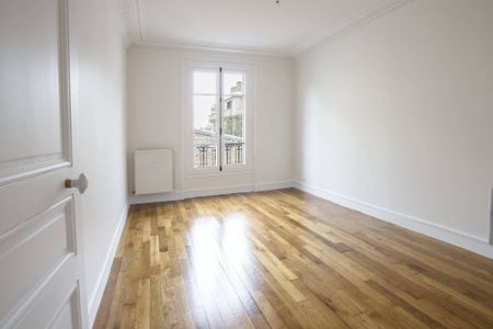Rental Apartment Paris 15th - Photo 5
