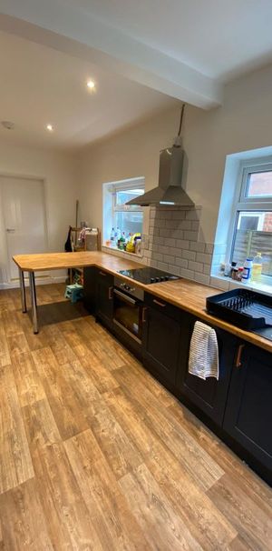 39 Storer Road - Brand New Kitchen DinerLoughborough - Photo 2