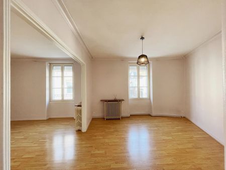 Location Appartement 2 pièces 60m² CHOLET 49300 - Photo 5