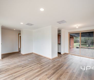 A Place To Call Home- Renovated Property in a Great Location. - Photo 5