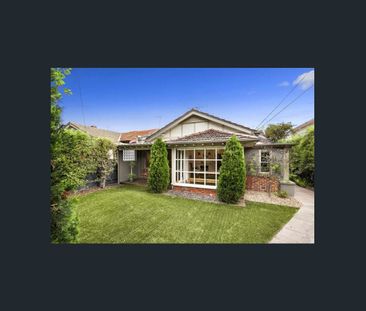 Designed for Easy Living and Entertaining - Photo 6