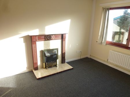 18 Broadway Avenue, Carrickfergus, BT38 8DD - Photo 4