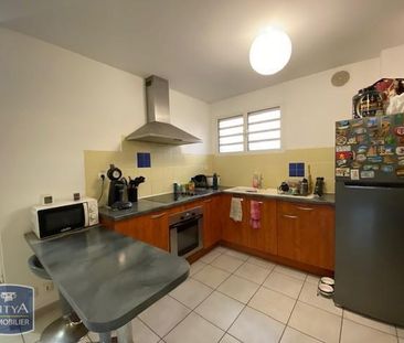 Location Appartement 2 pièces 41m² LE TAMPON 97430 - Photo 3
