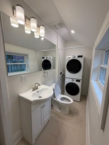 For Lease - 24 Ashley Street, Hamilton, Ontario - Photo 4