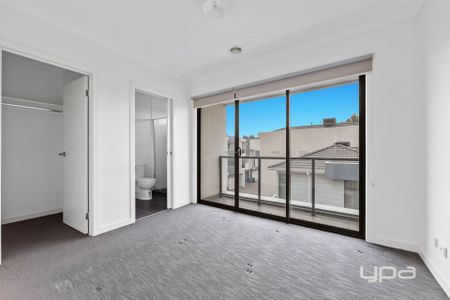 THREE LEVELS OF MODERN STYLISH LIVING - Photo 2