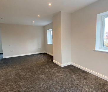 5 bedroom detached house to rent - Photo 5