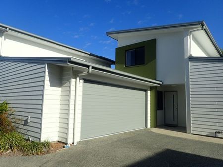 10/34-36 Beaconsfield Road, Beaconsfield - Photo 2