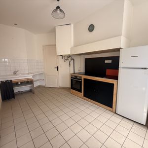 Location Appartement 2 pièces 34m² BORDEAUX 33800 - Photo 2