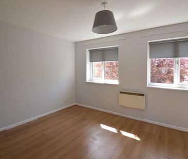2 bedroom maisonette to rent - Photo 1