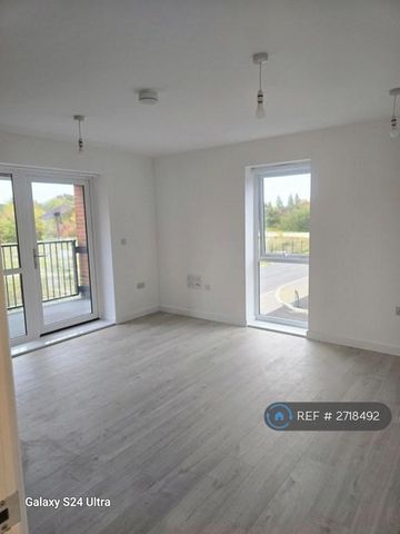 2 bedroom flat to rent - Photo 5