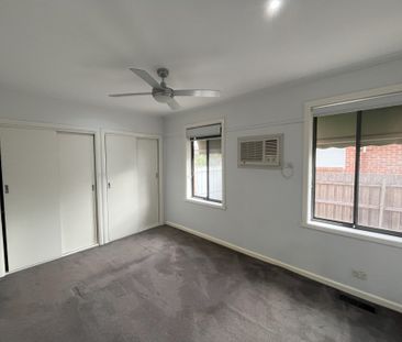 Comfortable Family Living - Photo 3