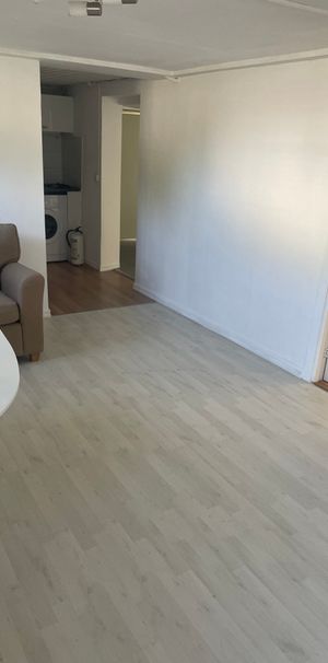 Rum i Backadalsgatan, Hisings Backa - Photo 1