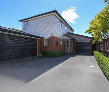 A Beautiful Home in Riccarton – Modern and a Must see - Photo 5