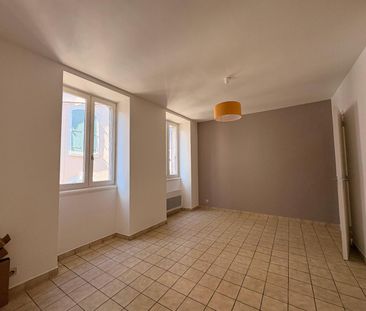 Location Appartement 2 pièces 36m² AUBENAS 07200 - Photo 2
