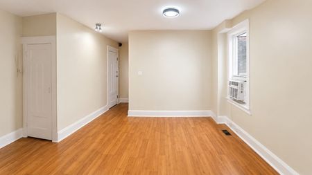 For Lease - 1355 Danforth Avenue Unit# 2nd Flr, Toronto, Ontario - Photo 5