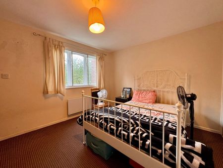 Hounslow, TW4 - Photo 3