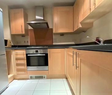 Ashton Court, Woking - 1 bedroomProperty for lettings - Seymours - Photo 1