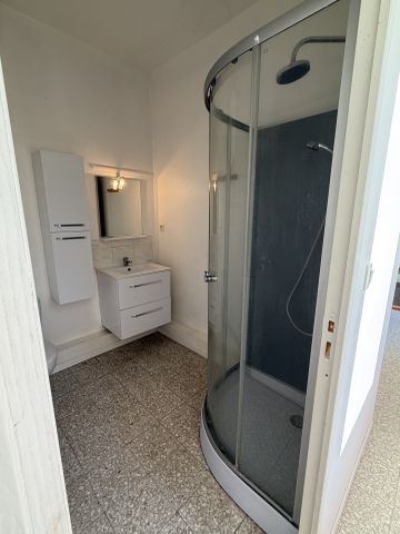 Location Appartement 2 pièces 39m² PERPIGNAN 66000 - Photo 5