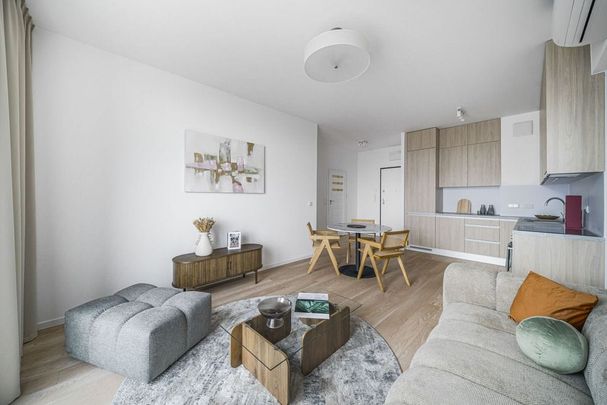 Wyjątkowa nieruchomość, biznesowa lokalizacja 43.62 m² - Фото 1