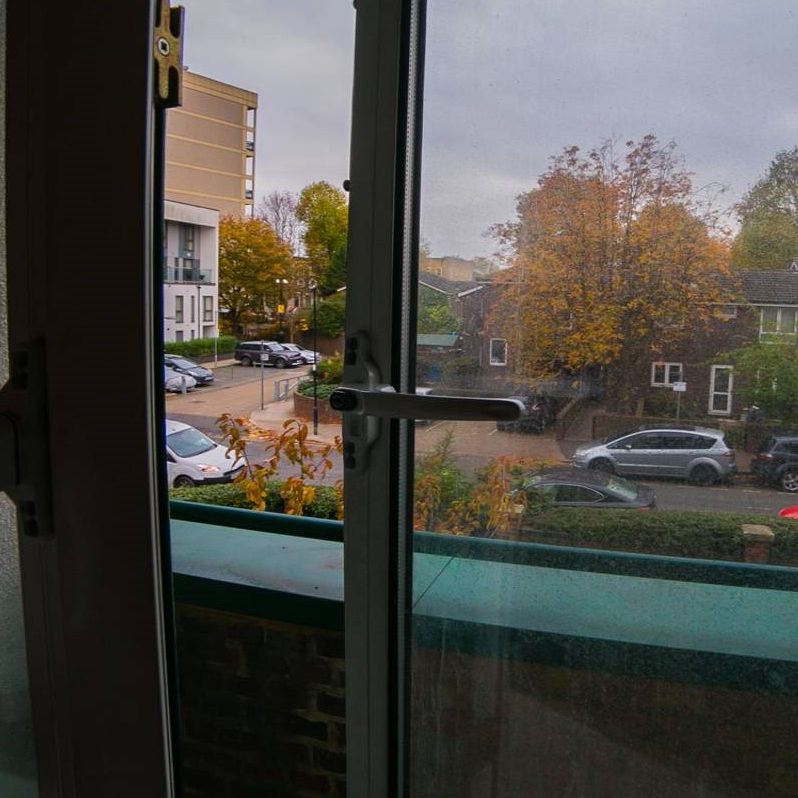 1 bedroom flat for rent - Photo 1