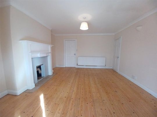 3 bedroom terraced house to rent - Photo 1