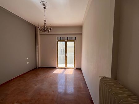 Διαμέρισμα για ενοικίαση Μουσείο (Εξάρχεια - Νεάπολη) - Φωτογραφία 5