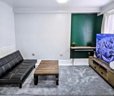 1 Bed Flat, Upper Berkeley Street, W1H - Photo 6