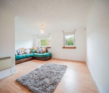 1 Bed Flat, Grandtully Drive, G12 - Photo 2