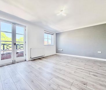 4 bedroom townhouse to rent - Photo 1