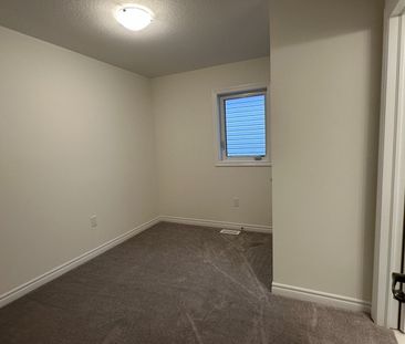 For Lease - 270 Pottruff Road, Brant, Ontario - Photo 5