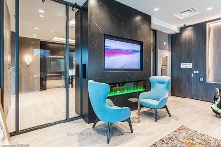 For Lease - 95 Dundas Street Unit# 511, Oakville, Ontario - Photo 2