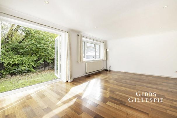 3 bedroom terraced house to rent - Photo 1