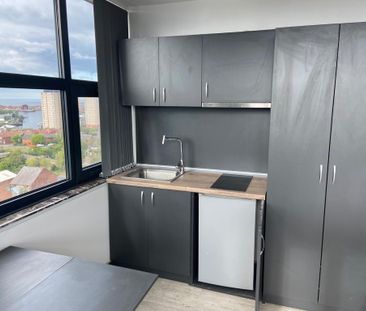 Studio to rent - Photo 3