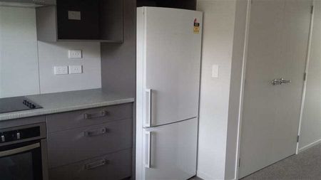 Fully furnished studio unit is ready for tenants. - Photo 2